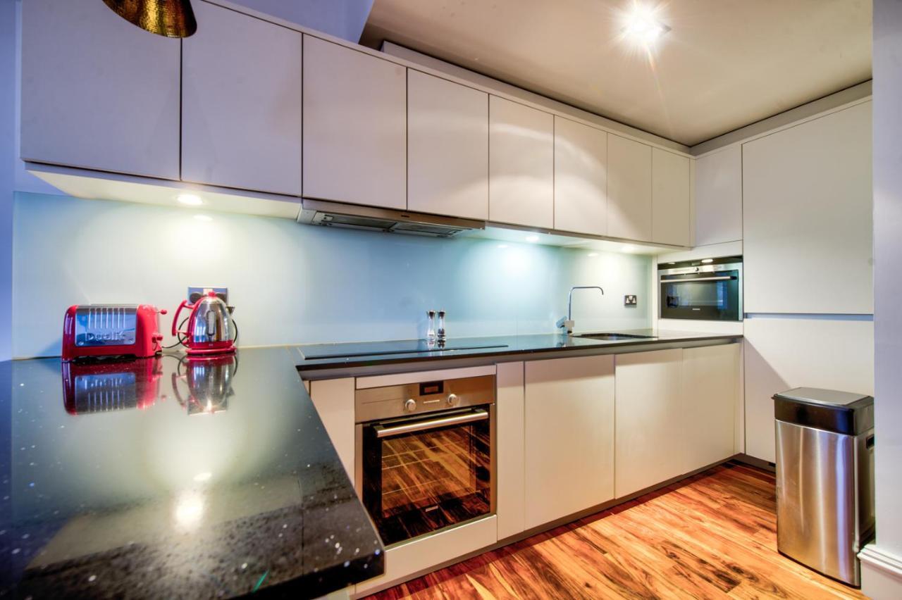 Sumptuous 2Br Apt Next To Edinburgh Castle! Eksteriør billede